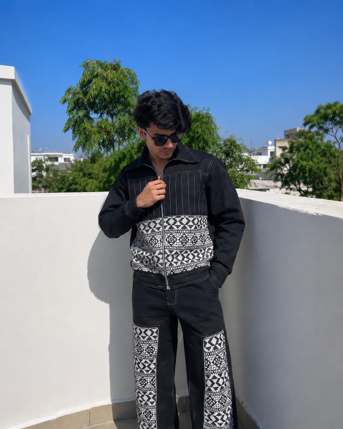 MEN'S BLACK DENIM CO-ORD SET WITH GEOMETRIC PANEL DETAILING