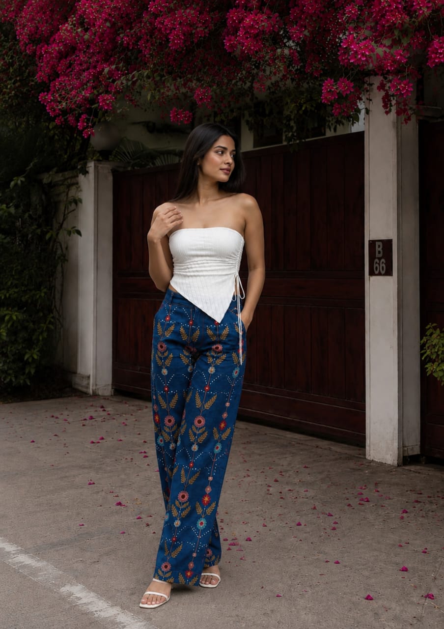 Women floral high-waist jeans