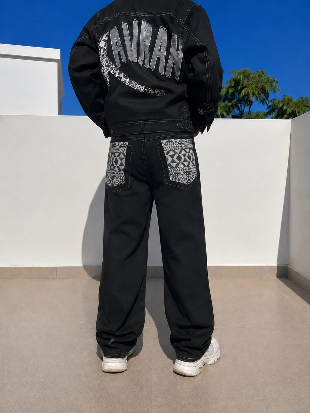 MEN'S BLACK DENIM CO-ORD SET WITH GEOMETRIC PANEL DETAILING